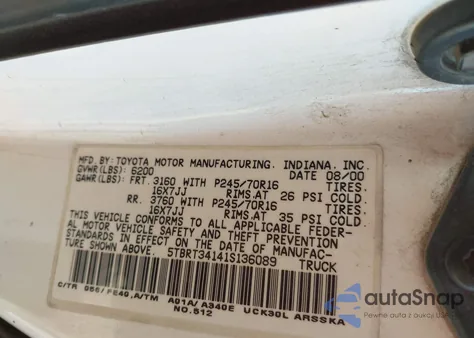 2001 Toyota Tundra Sr5 V8 из США, поврежденный, VIN 5TBRT34141S136089